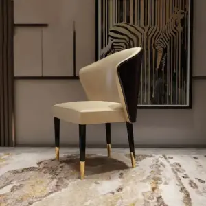 كرسي بتصميم فاخر