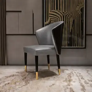 كرسي بتصميم فاخر