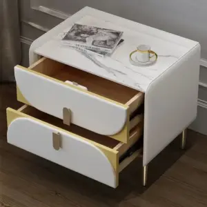 طاولة جانبية بتصميم عصري جذاب