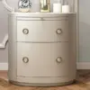 طاولة جانبية بتصميم كلاسيكي فخم