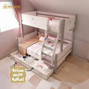 سرير أطفال بطابقين مع زحليقة بتصميم إسكندنافي