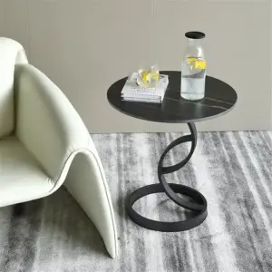 طاولة خدمة جانبية معدنية بتصميم حديث