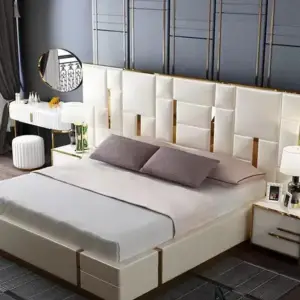 سرير نوم حديث بتصميم فاخر